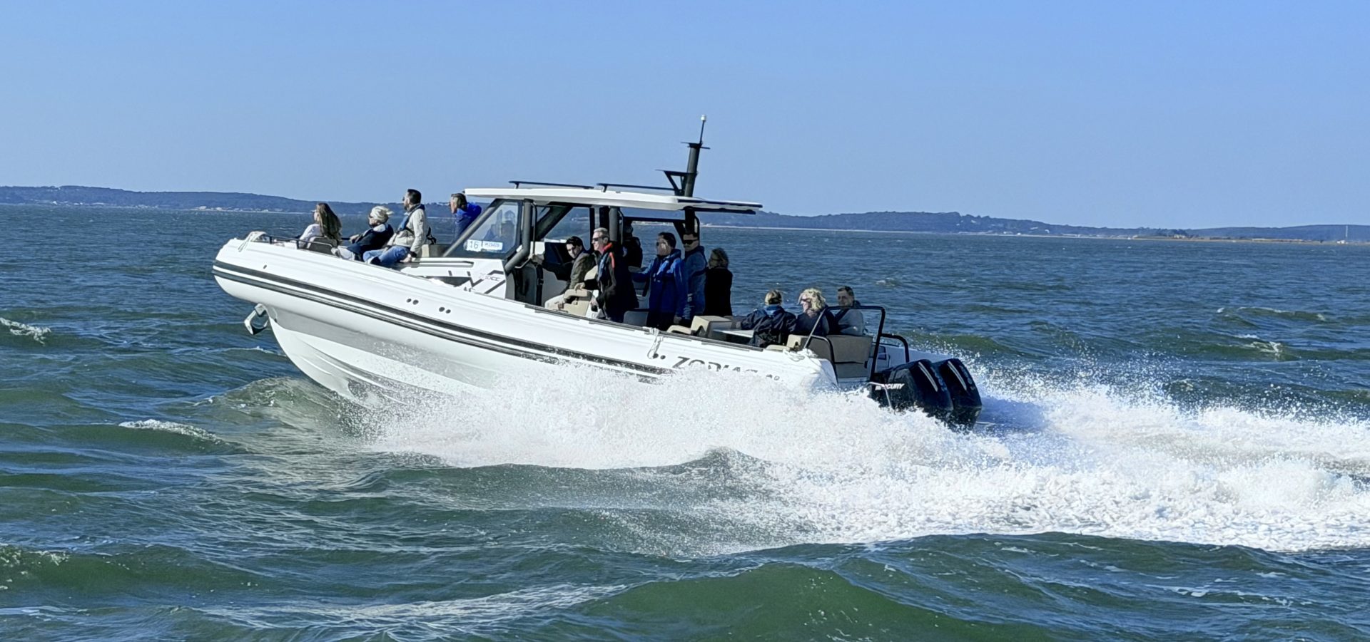 Pneu Marine Services 06 Zodiac Semi Rigide Cannes IMG 1288 Pneu Marine Services 06 Zodiac Semi Rigide Cannes IMG 1288