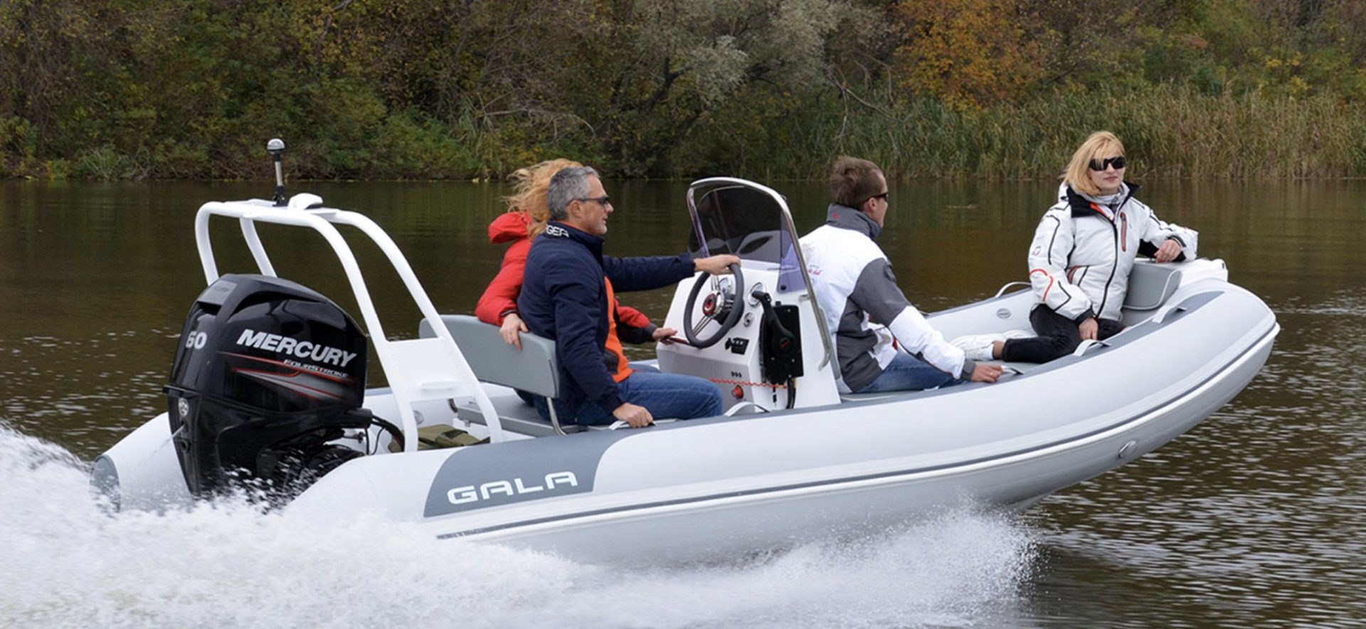 Pneu Marine Services 06 Zodiac Semi Rigide Cannes ATLANTIS 2 Pneu Marine Services 06 Zodiac Semi Rigide Cannes ATLANTIS 2