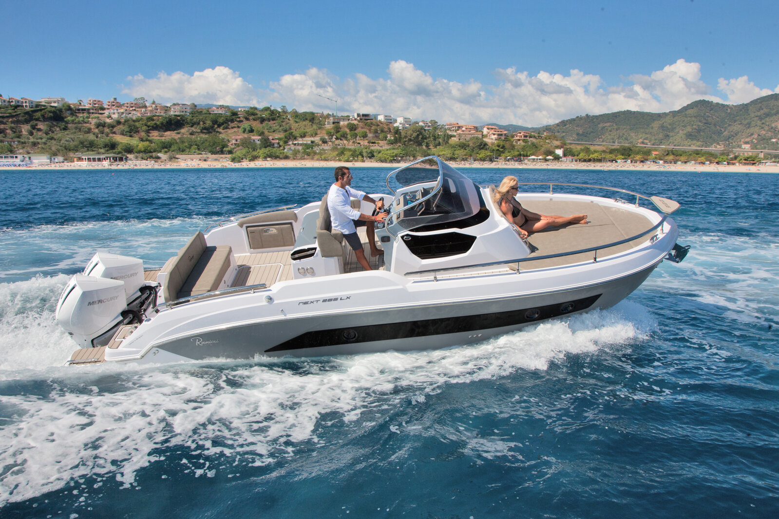 Pneu Marine Services 06 Zodiac Semi Rigide Cannes PHOTO 5 2 Pneu Marine Services 06 Zodiac Semi Rigide Cannes PHOTO 5 2