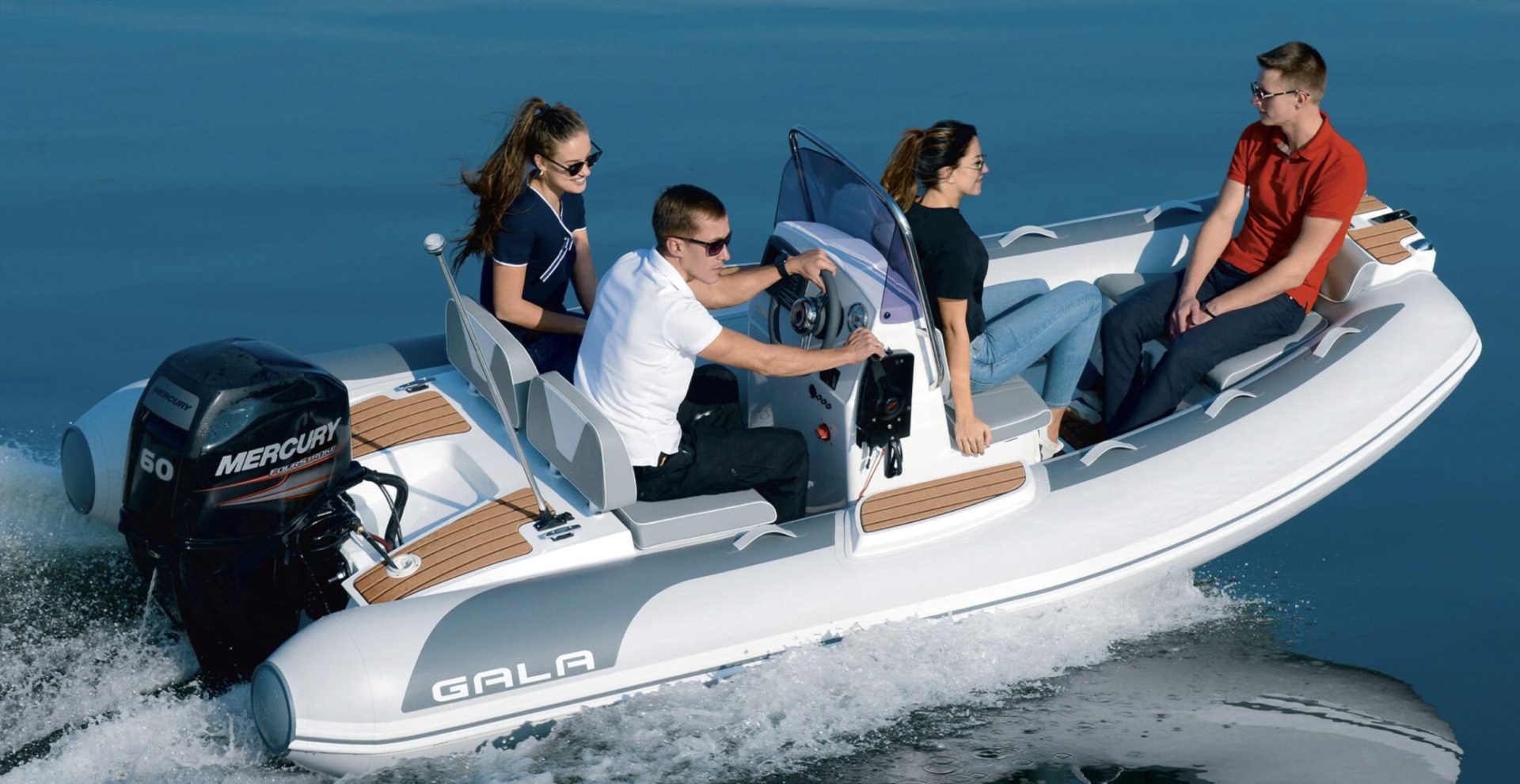 Pneu Marine Services 06 Zodiac Semi Rigide Cannes VIKING V420 1 Pneu Marine Services 06 Zodiac Semi Rigide Cannes VIKING V420 1