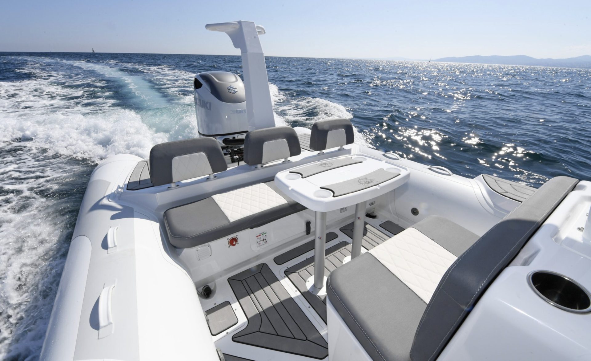 Pneu Marine Services 06 Zodiac Semi Rigide Cannes VIKING V7 3 Pneu Marine Services 06 Zodiac Semi Rigide Cannes VIKING V7 3